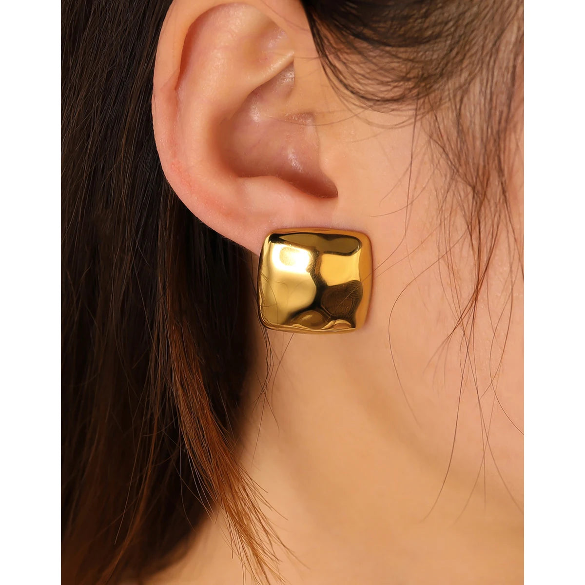 Ziora Irregular Hammered Metal Stud Earrings