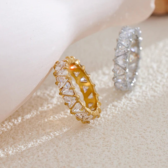 Ziora Étoile Heart Ring