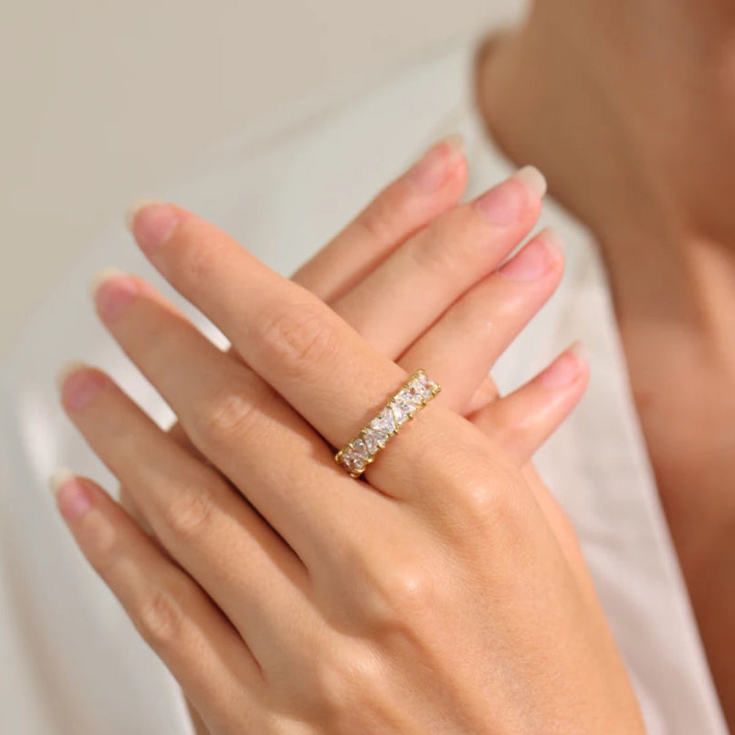 Ziora Étoile Heart Ring