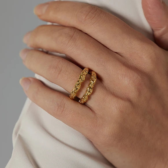 Ziora Mahina Double Ring