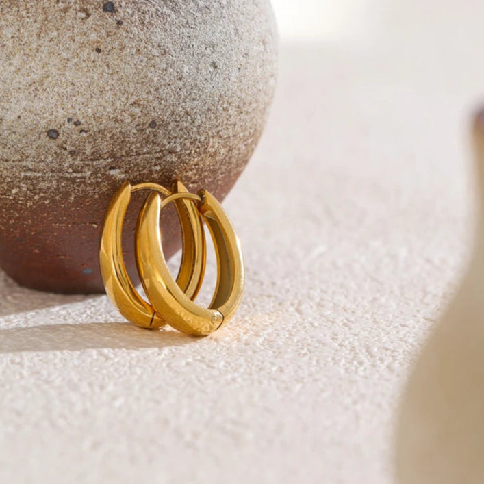 Ziora U-Shape Hoop Earrings