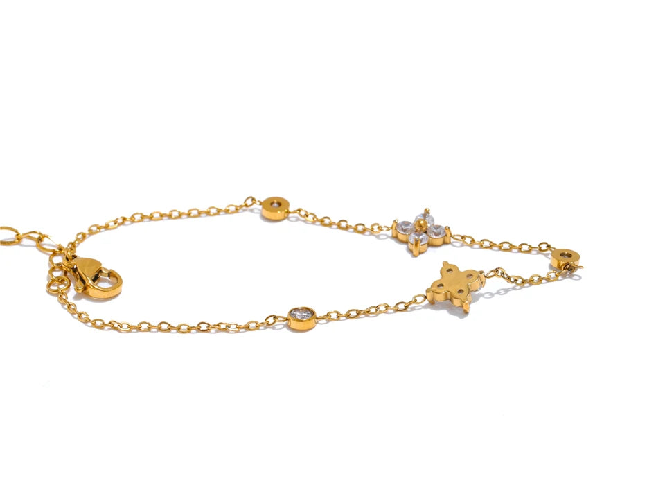 Ziora Cubic Zirconia Flower Chain Bracelet