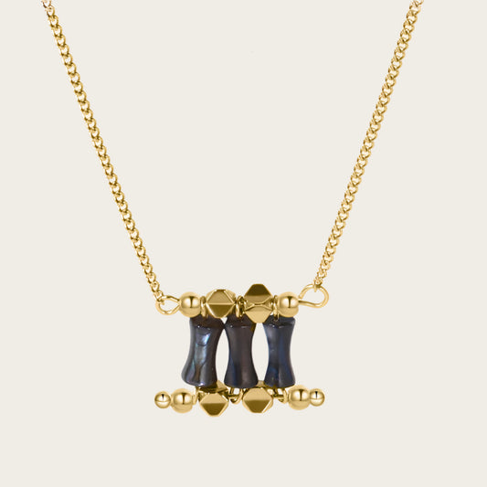 Ziora Irregular Acrylic Pendant Necklace