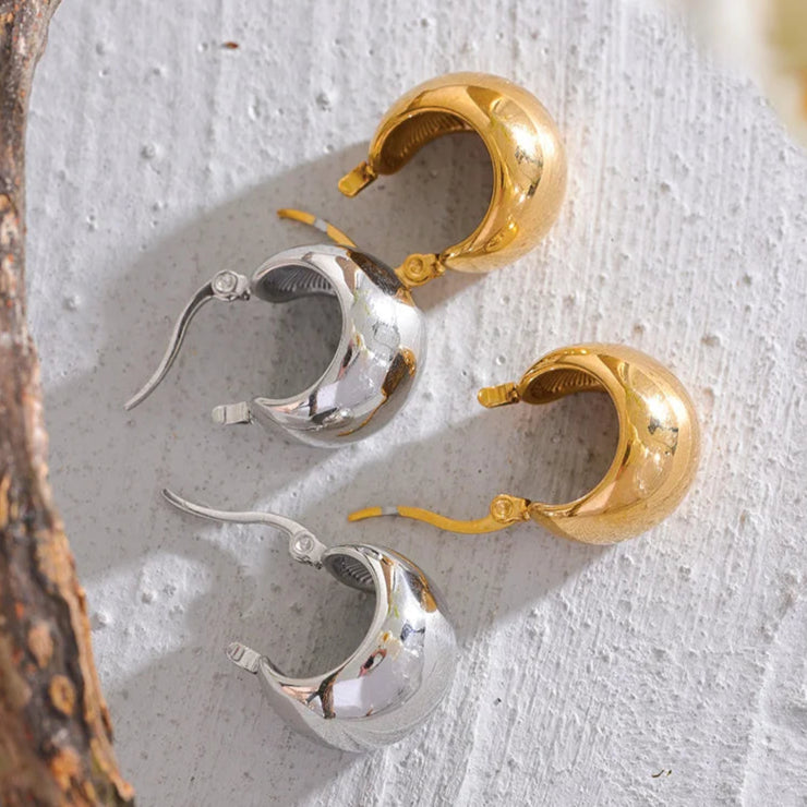 Ziora Chunky U-Shaped Gold Hoop Earrings