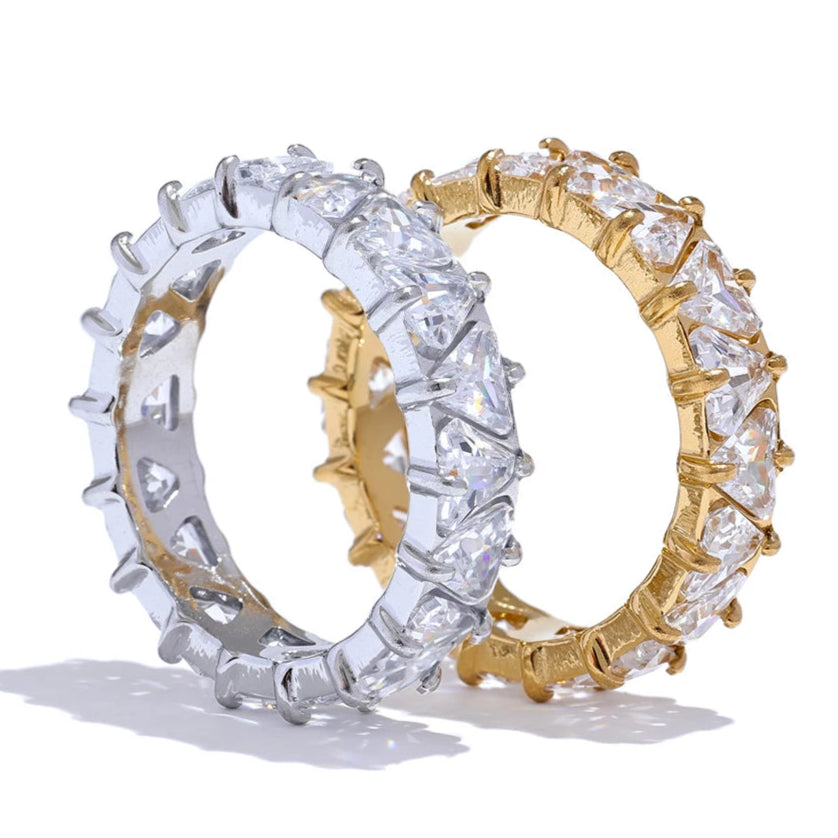 Ziora Étoile Heart Ring