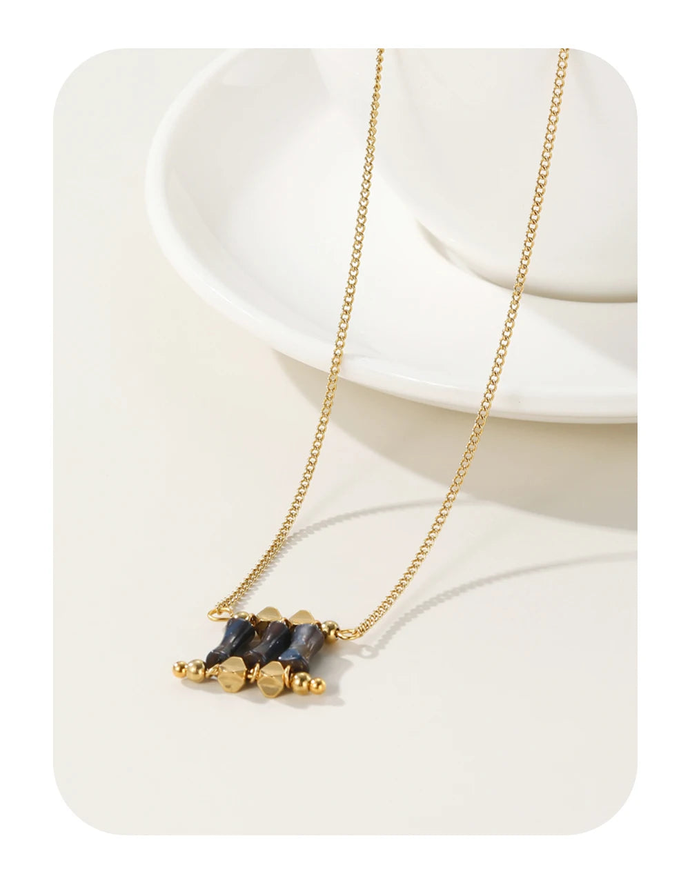 Ziora Irregular Acrylic Pendant Necklace