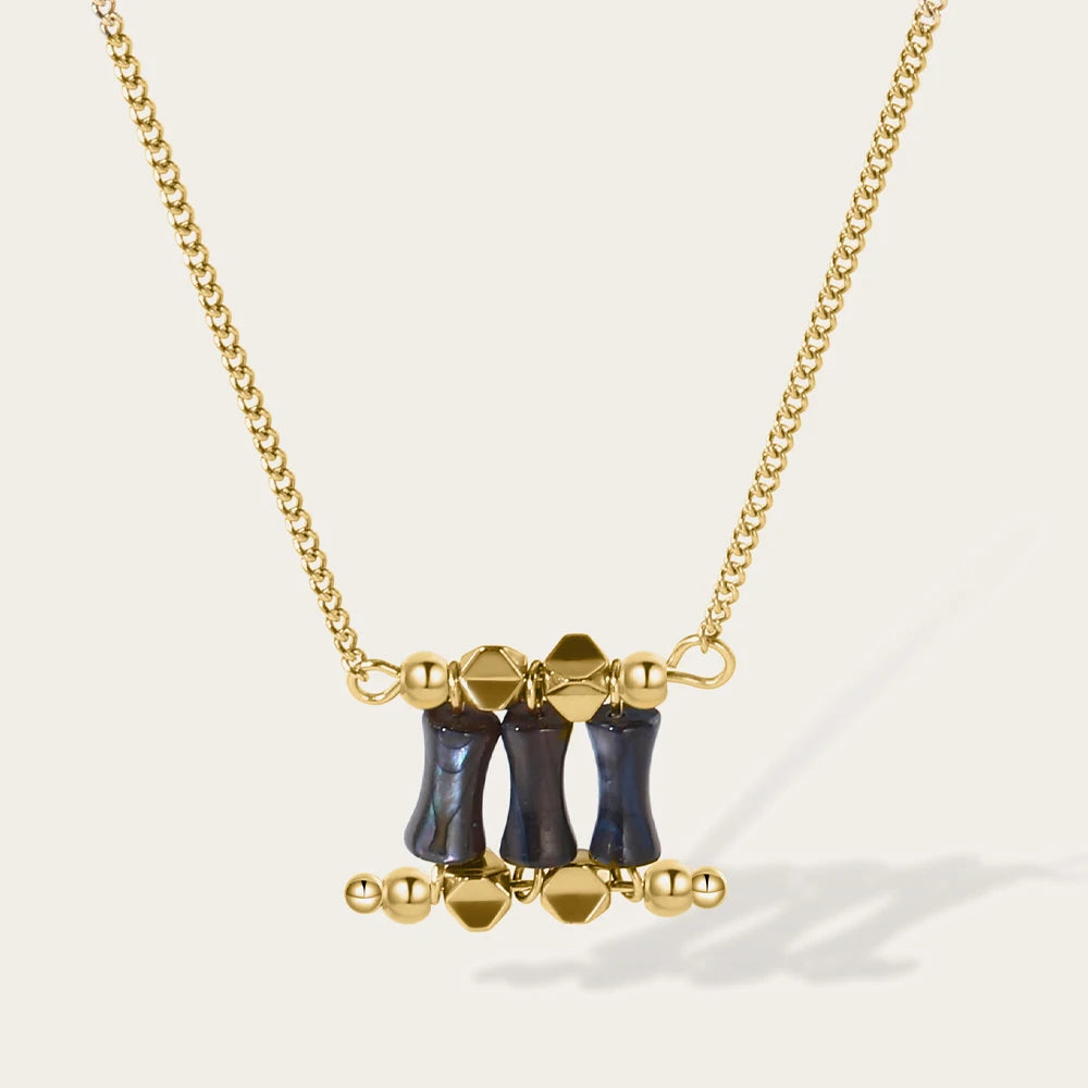 Ziora Irregular Acrylic Pendant Necklace
