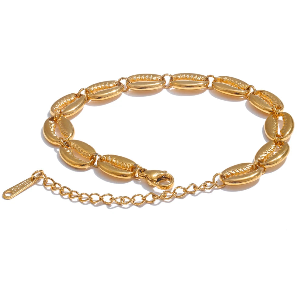 Ziora Shell Charm Bracelet