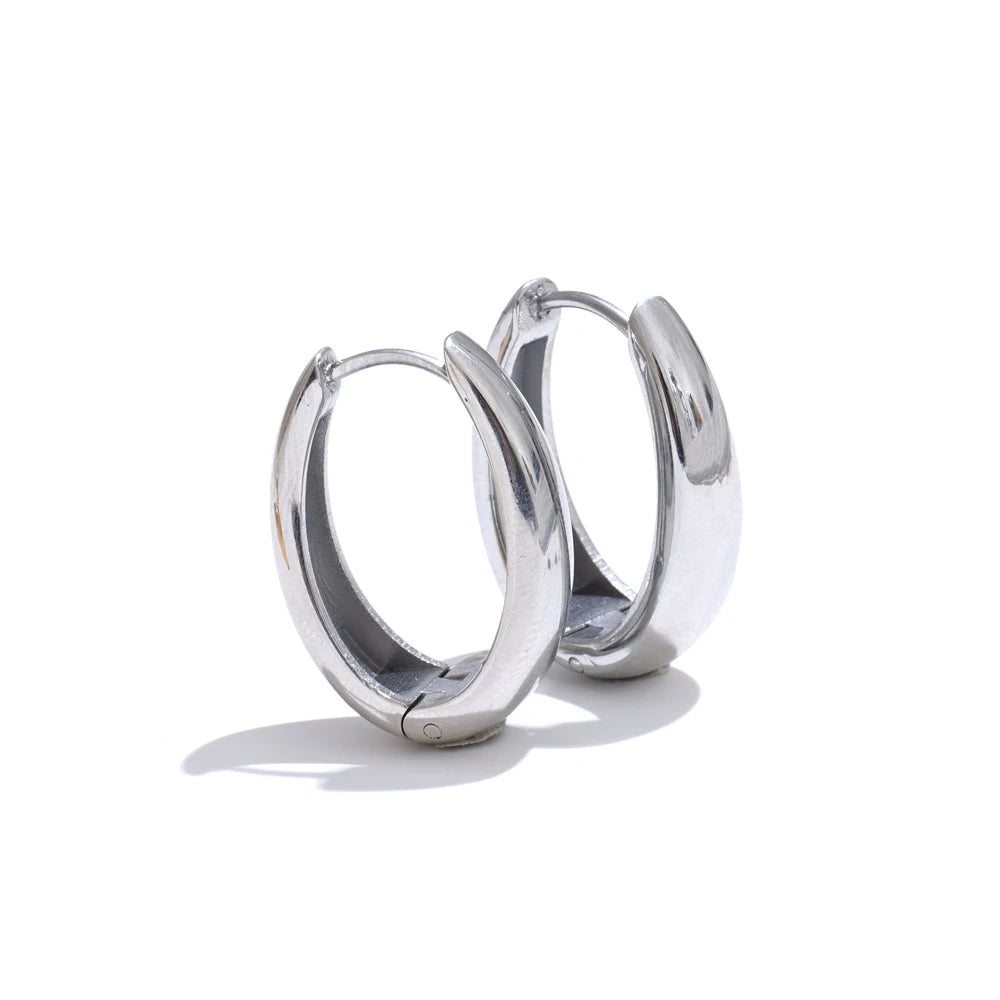 Ziora U-Shape Hoop Earrings